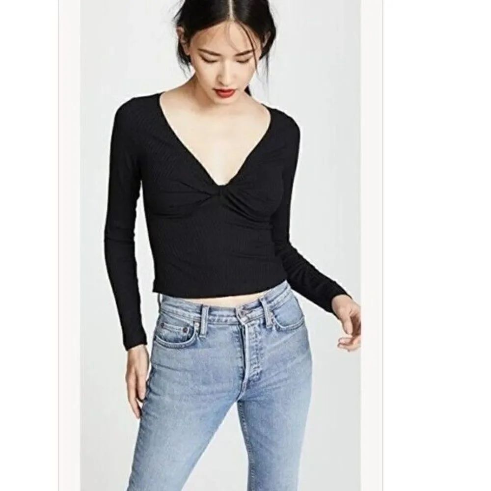 A.L.C. Savannah Fitted V-neck Long Sleeve Ribbed Tee In Black Women's Size M